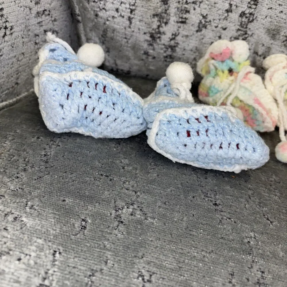 Handmade Knitted Baby Booties 3 Pairs Pink Blue Rainbow Pompom Tie Stretch Vntg